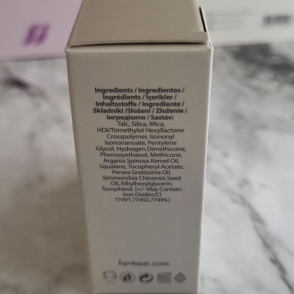 Farmasi Loose Powder Translucide 0.17 Oz. - Picture 10 of 17